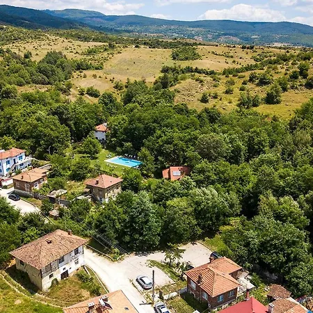 Hills Гармен