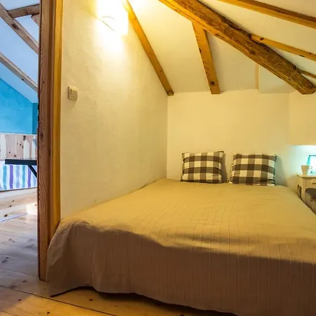 Hills Holiday park 3*