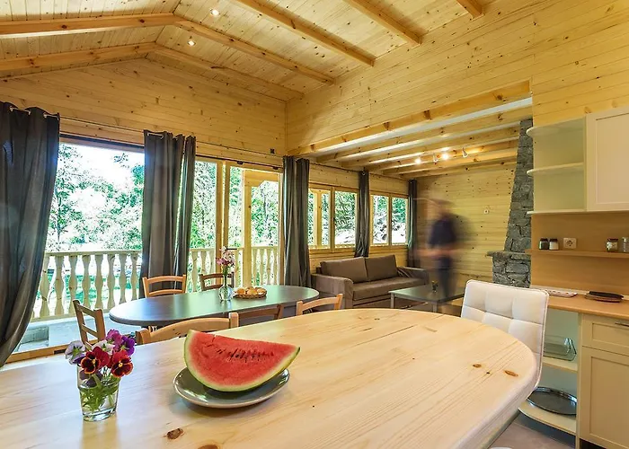 Hills Parco vacanze 3*